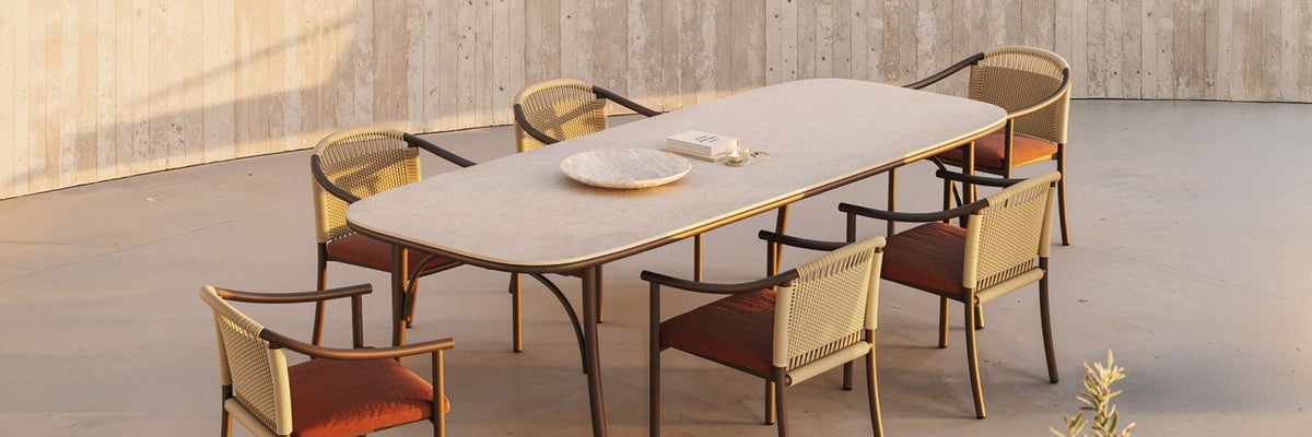 Outdoor Dining Tables