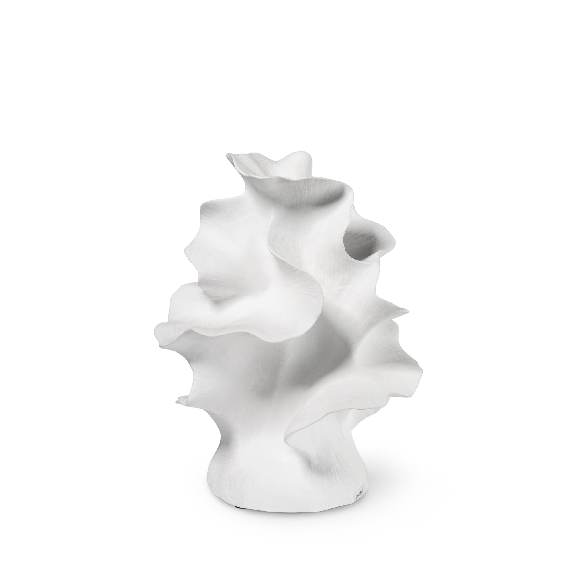Nori Porcelain Sculpture Short
