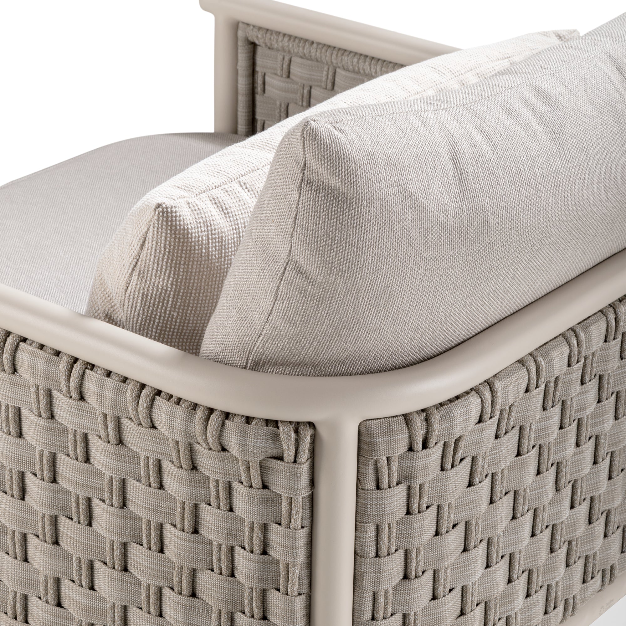 Botit Armchair