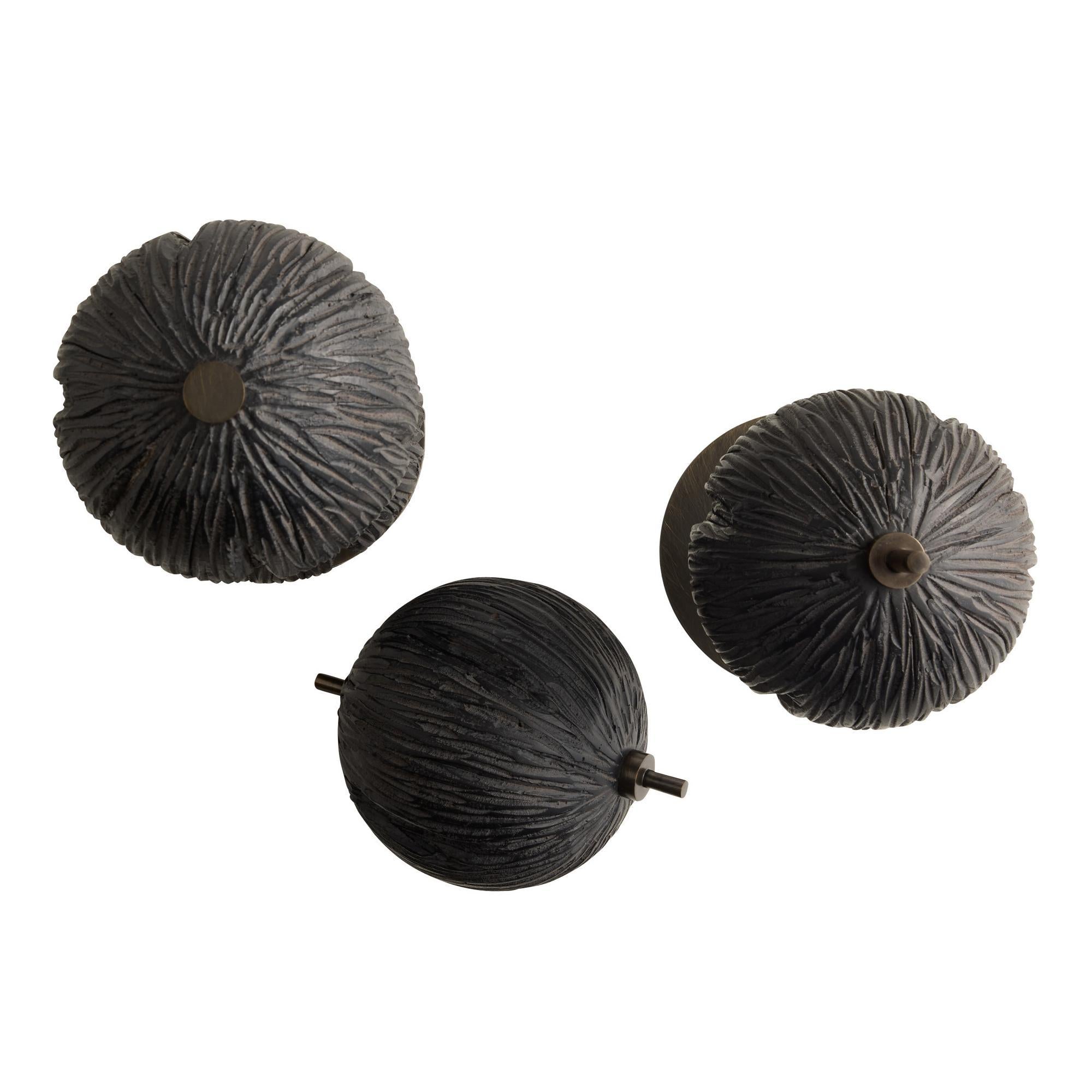 Kyros Sculptures, Set of 3