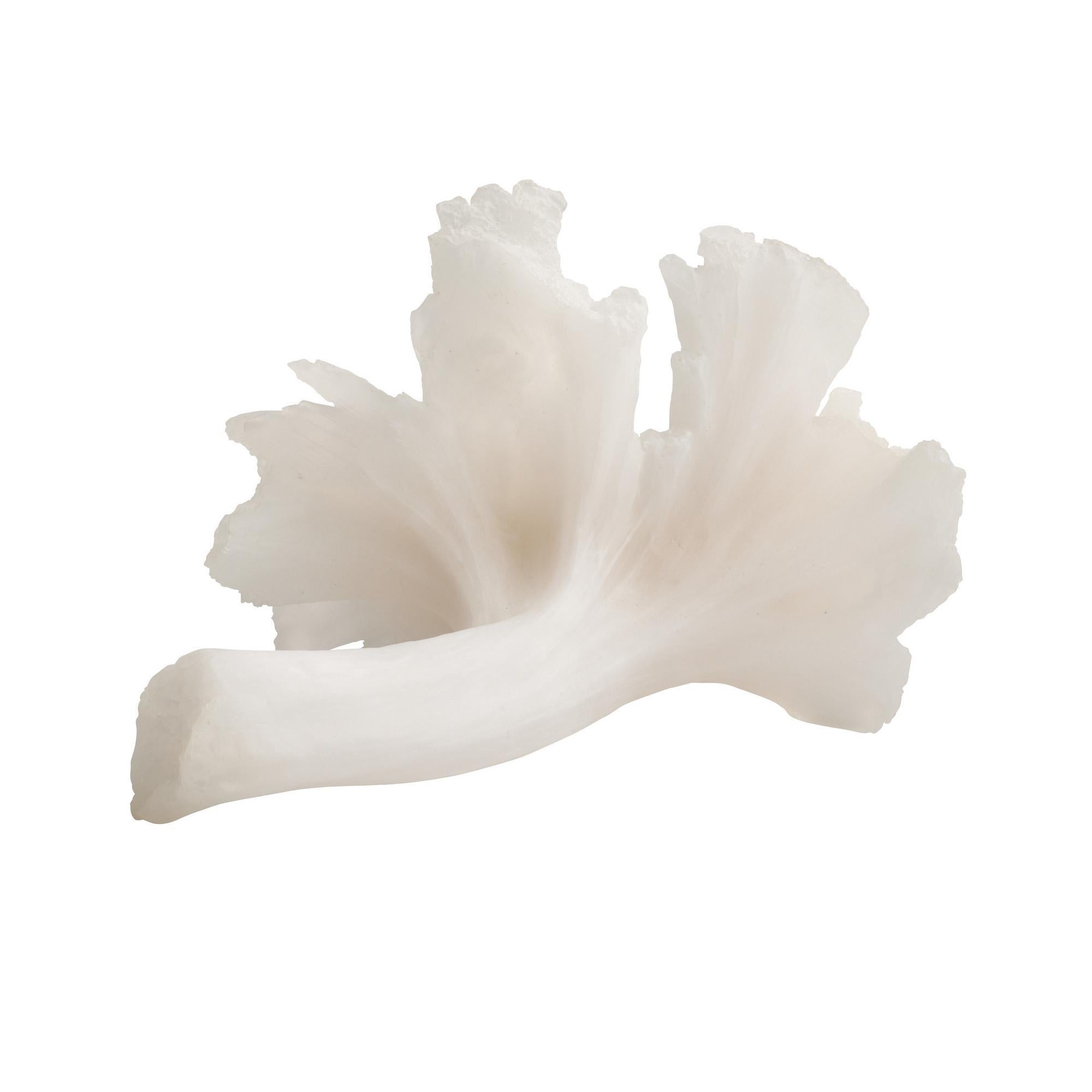 Luca Sculpture - Matte White