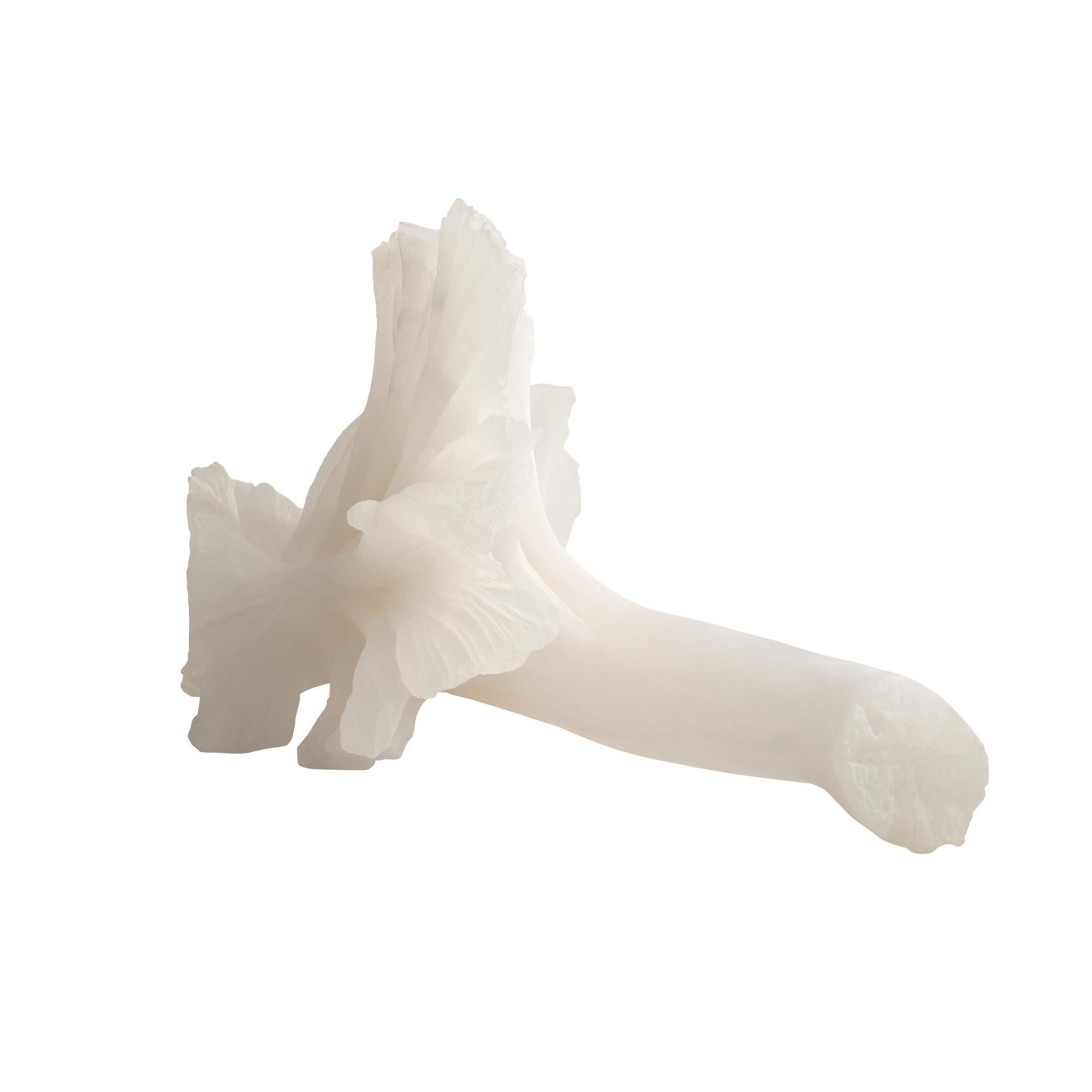 Luca Sculpture - Matte White