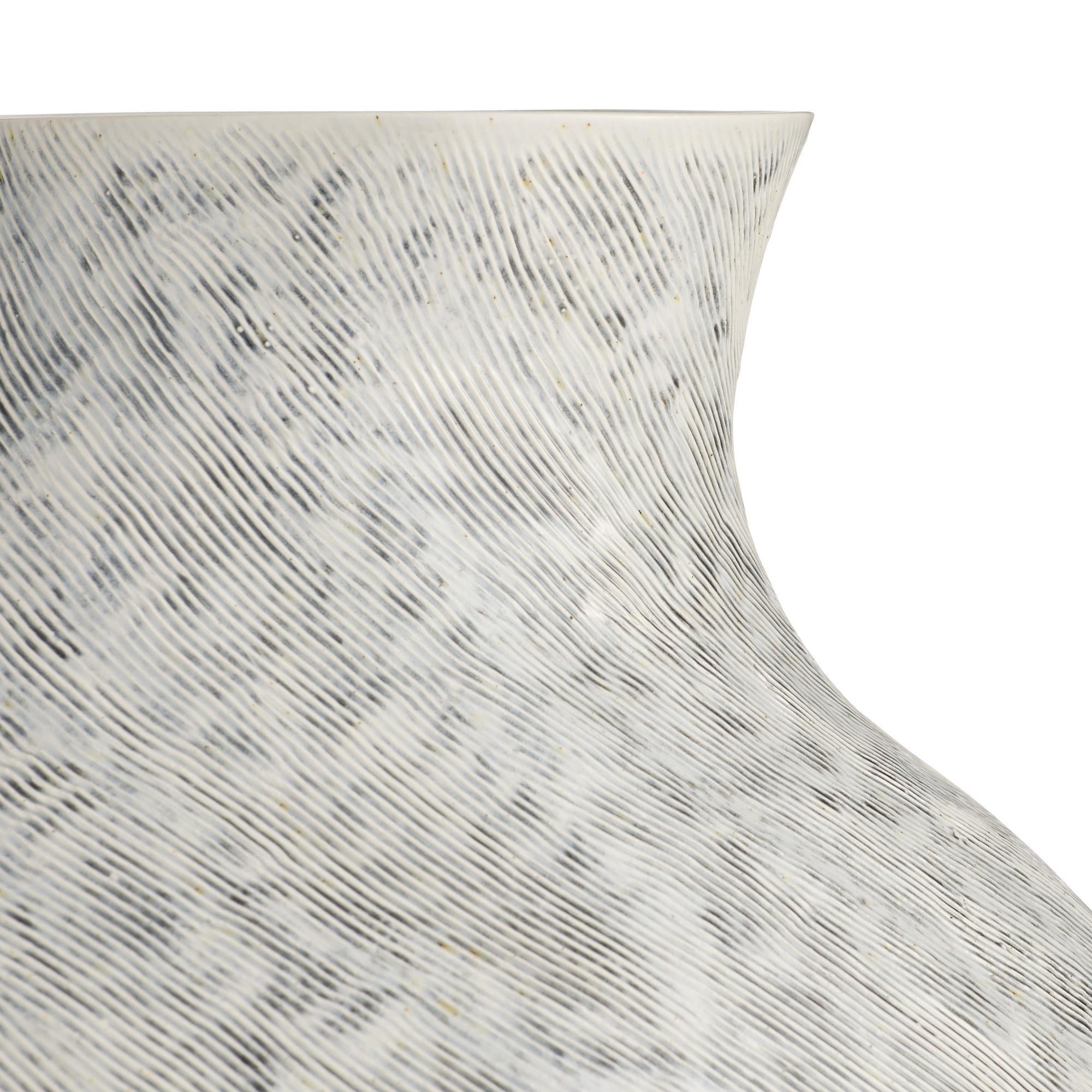 Irelia Vase