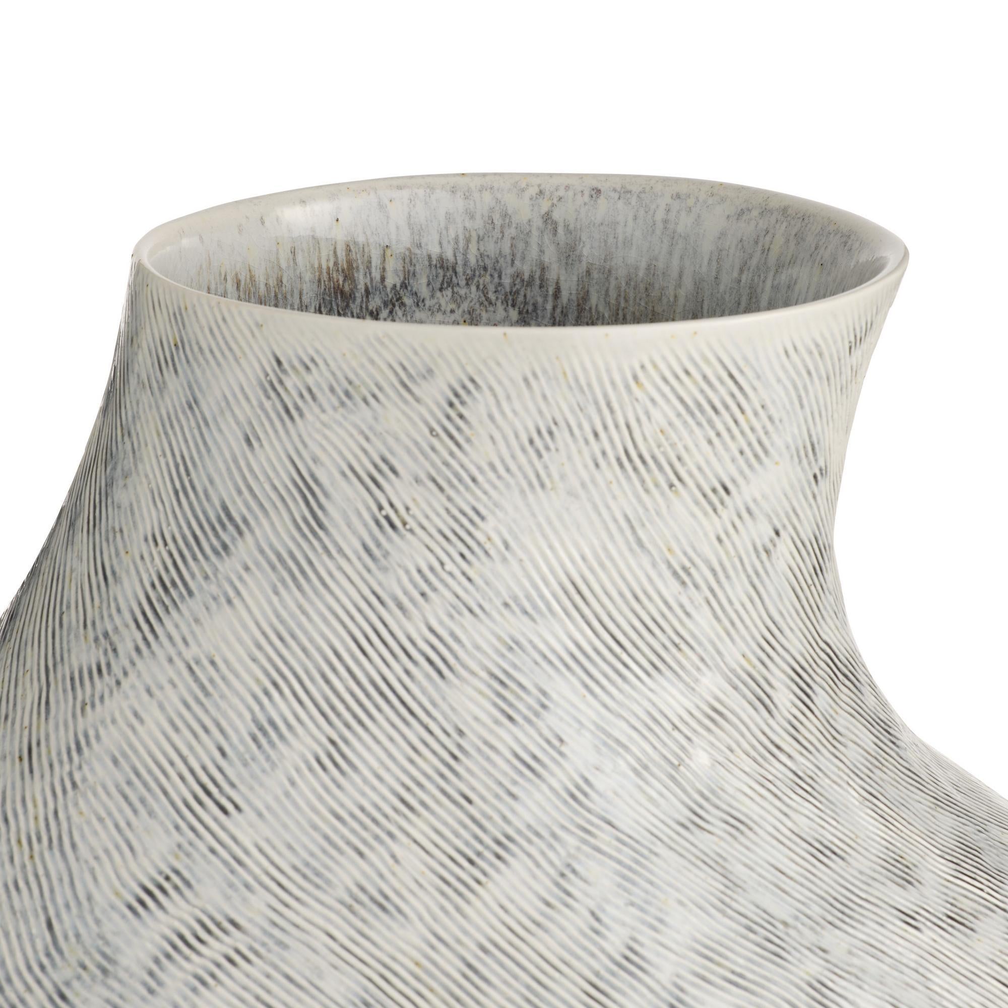 Irelia Vase
