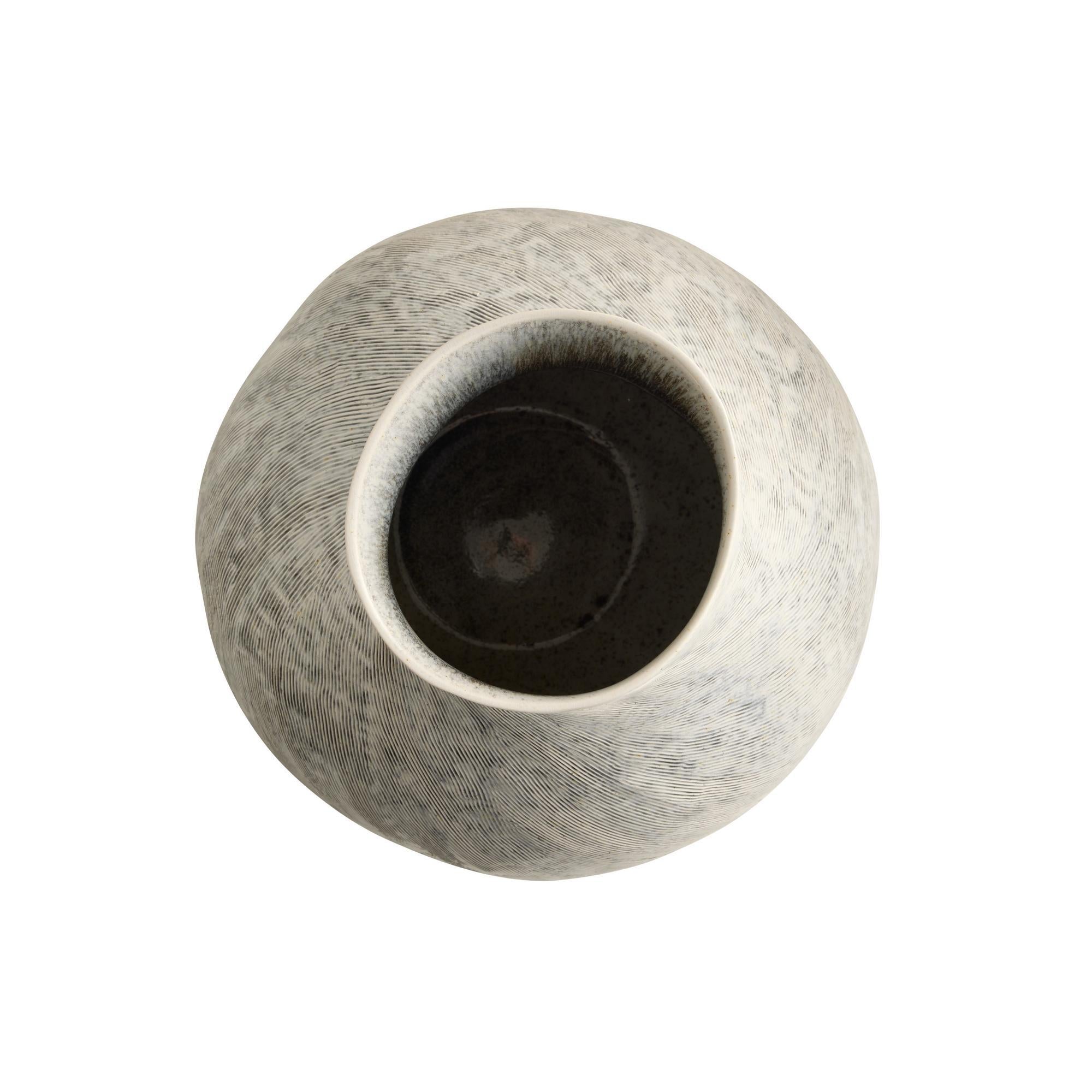 Irelia Vase