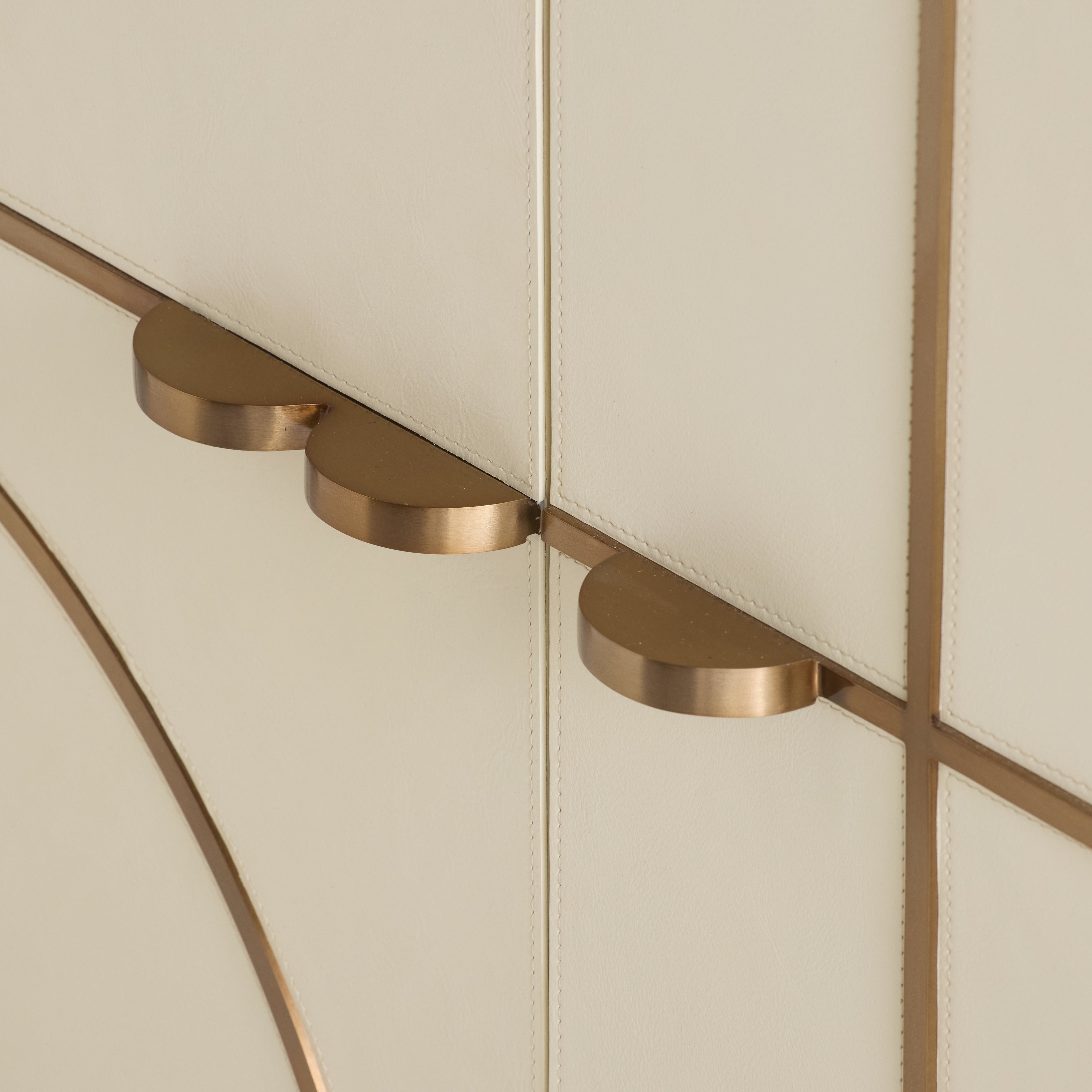 Montevito Credenza
